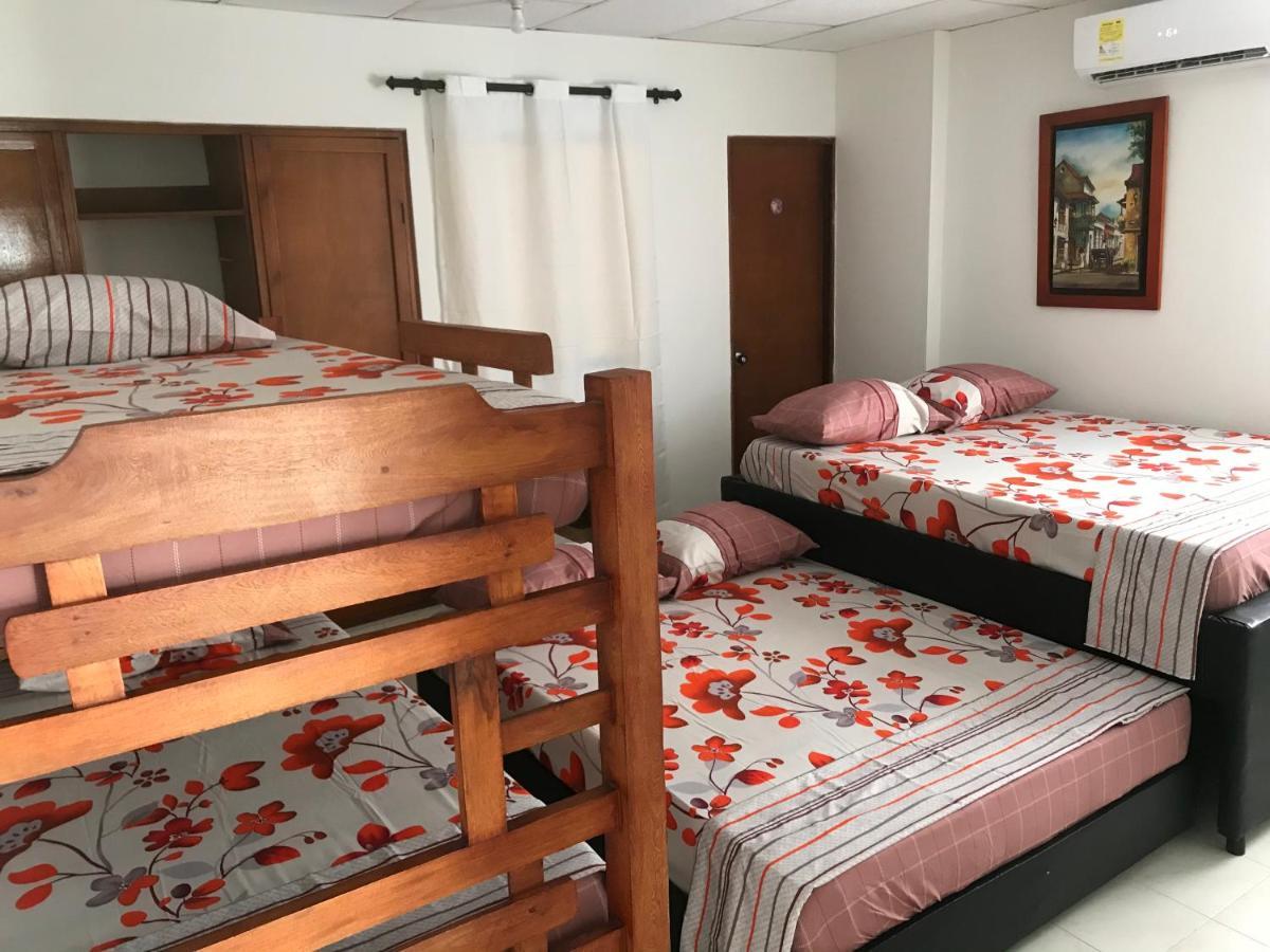 Hospedaje Caribe Express Apartman Cartagena Kültér fotó