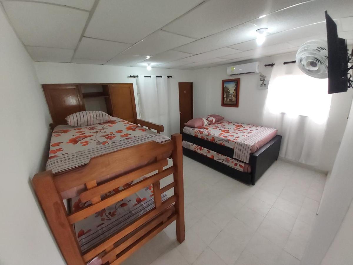 Hospedaje Caribe Express Apartman Cartagena Kültér fotó