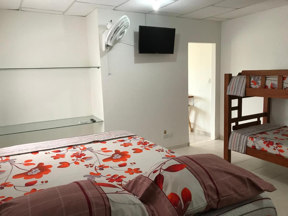 Hospedaje Caribe Express Apartman Cartagena Kültér fotó