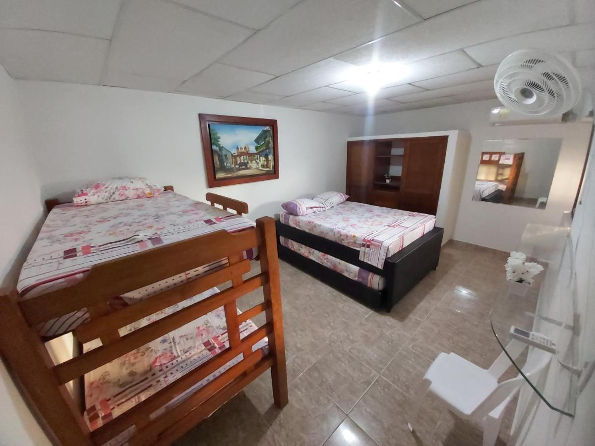 Hospedaje Caribe Express Apartman Cartagena Kültér fotó